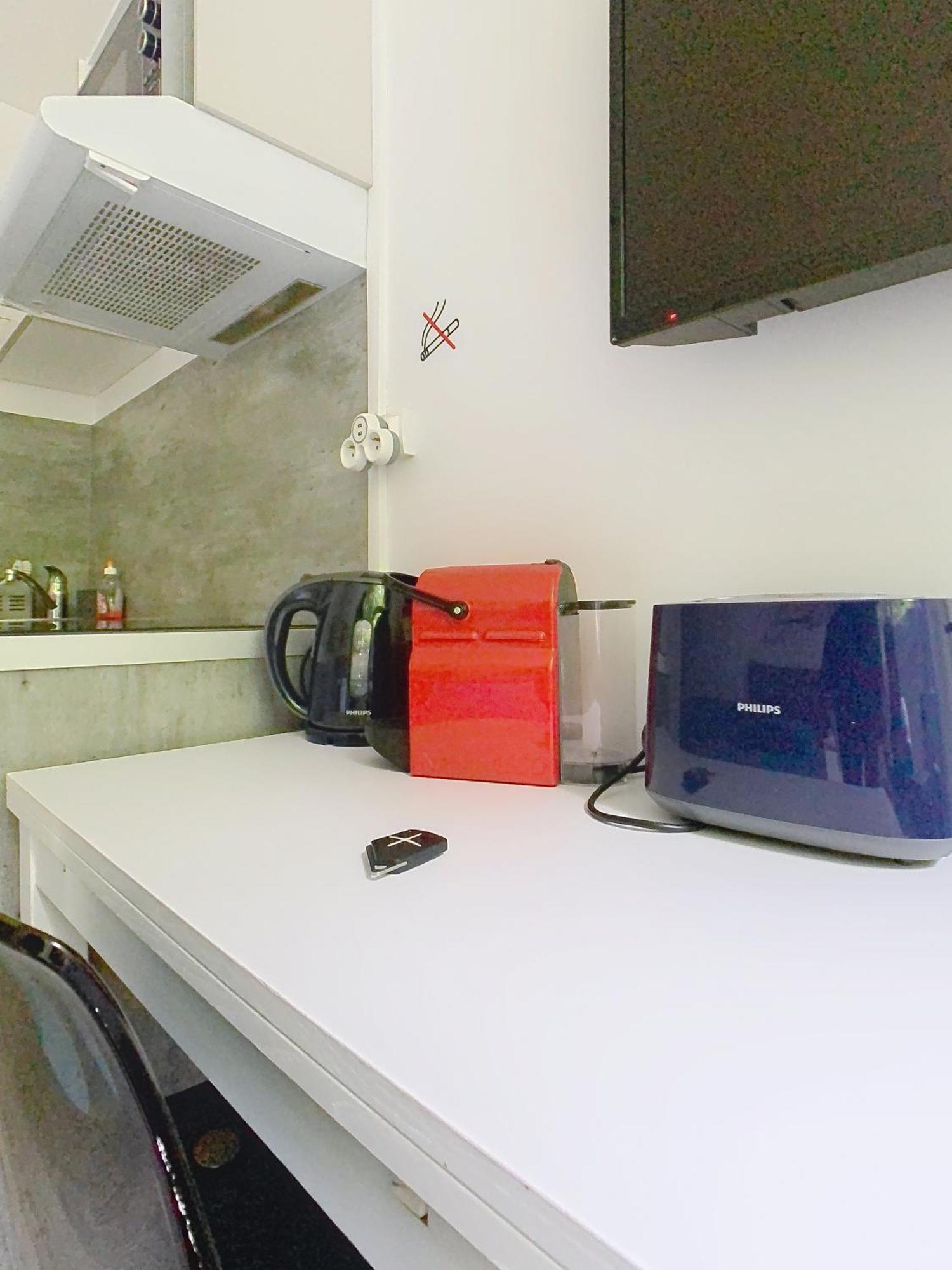 Du Chateau Apartment